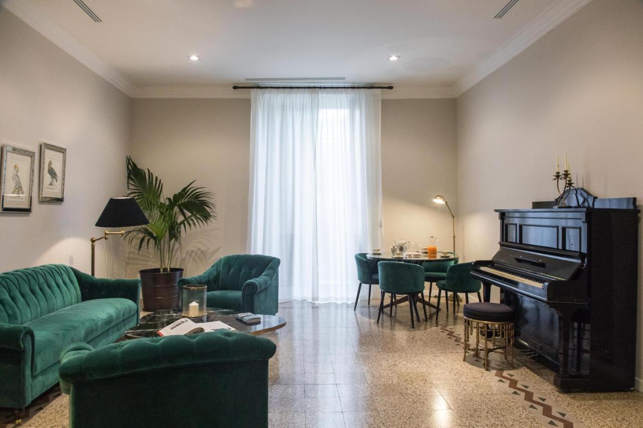 Dimora Minima Bed and Breakfast Κατάνια Εξωτερικό φωτογραφία