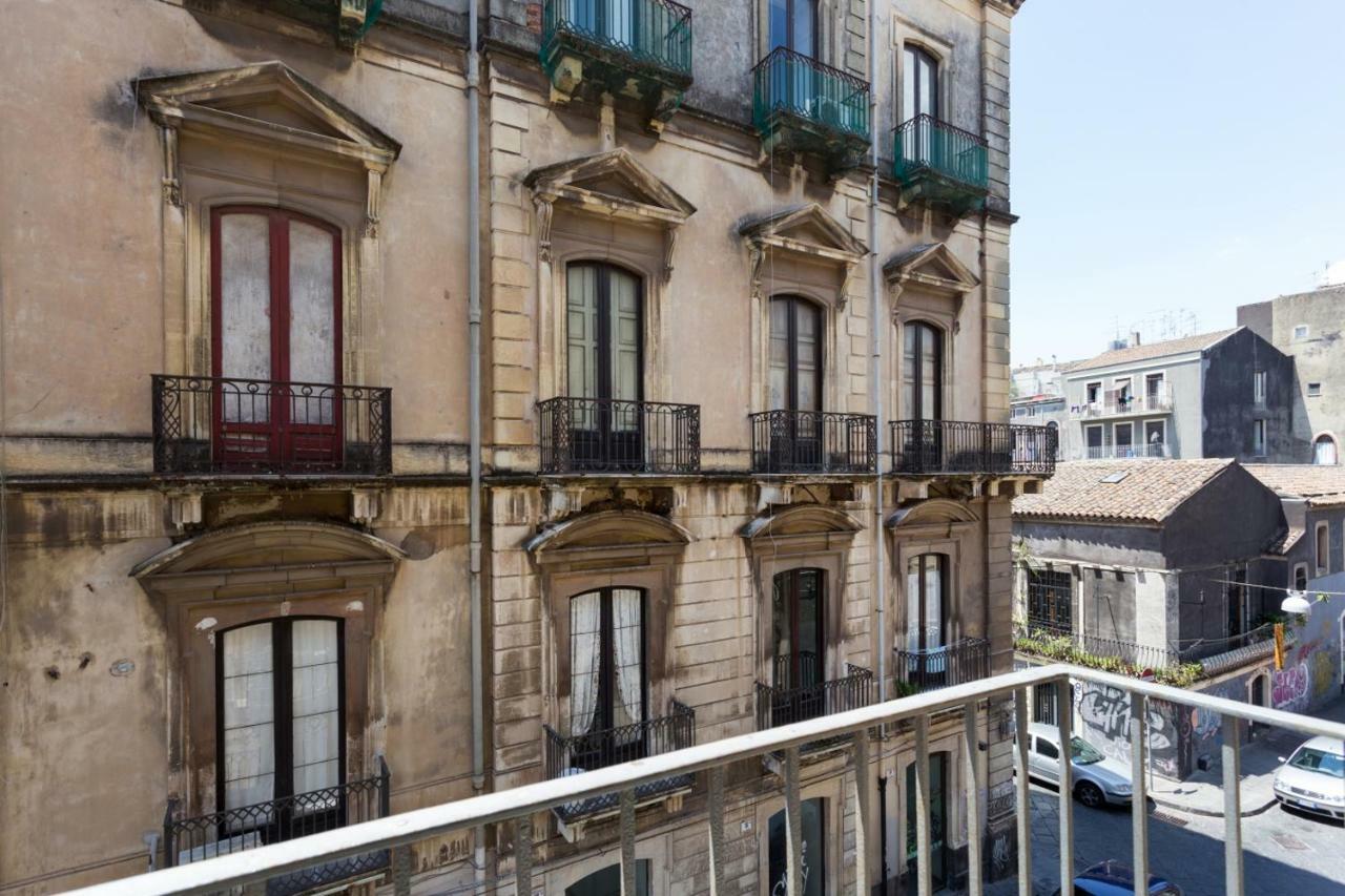 Dimora Minima Bed and Breakfast Κατάνια Εξωτερικό φωτογραφία